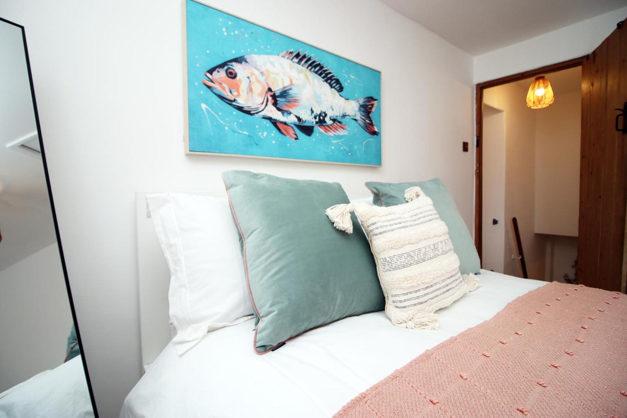Little Gem In The Mumbles! Fishermans Cottage With Log Burner, Dog Friendly And Welcome Breakfast Hamper! Buitenkant foto